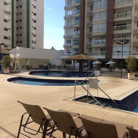 Residencial Casa Da Madeira Lägenhet Caldas Novas Exteriör bild